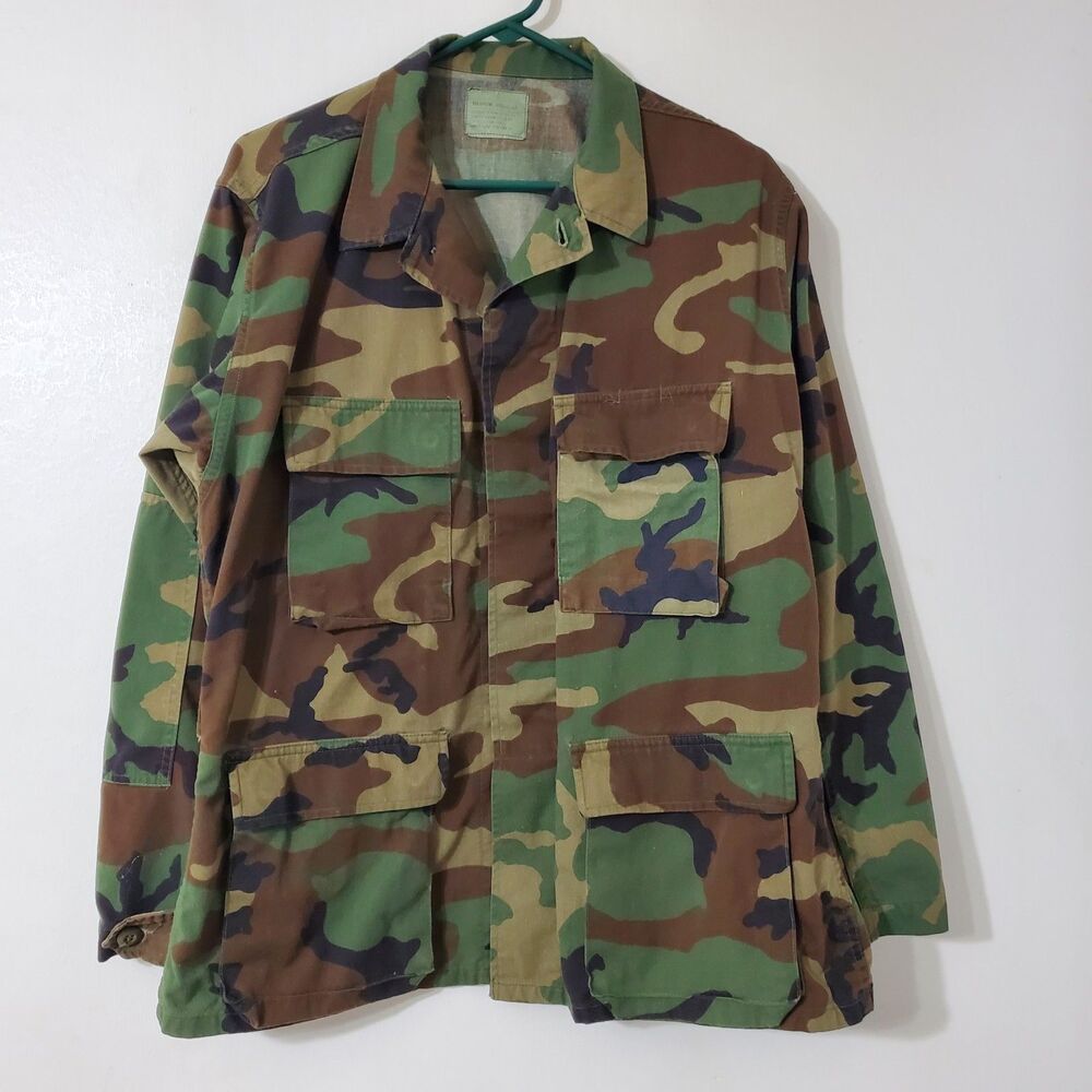 US Army Woodland Camo Field Jacket Coat Medium Regular 1984 EUC
